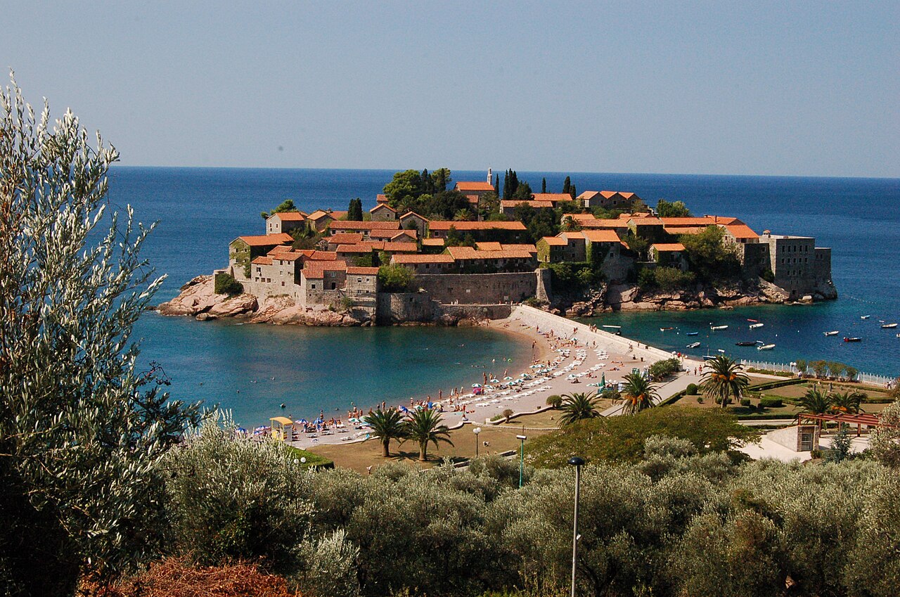 Premium Wellness Retreat in Sveti Stefan, Montenegro